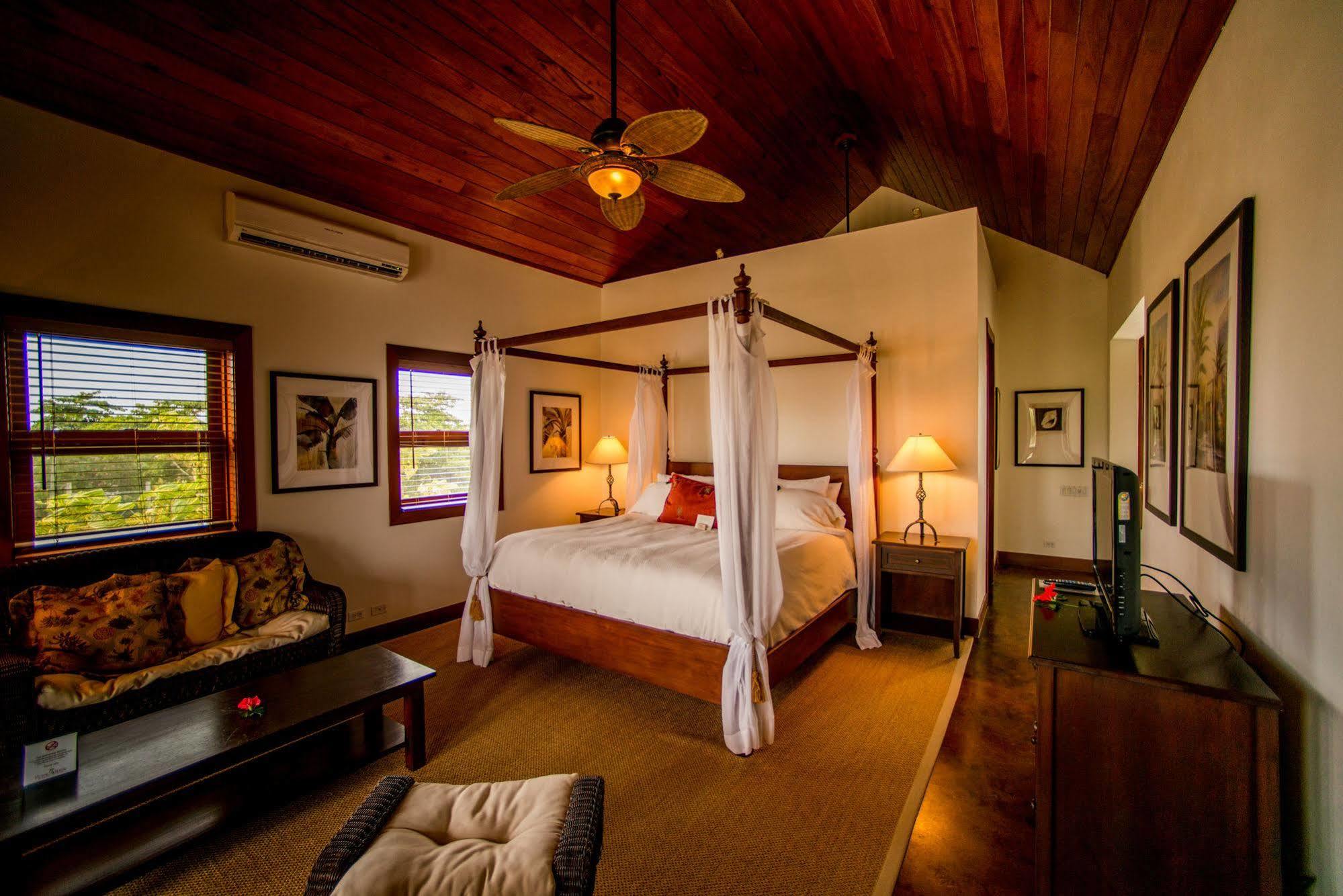 Victoria House Resort & Spa San Pedro  Eksteriør billede