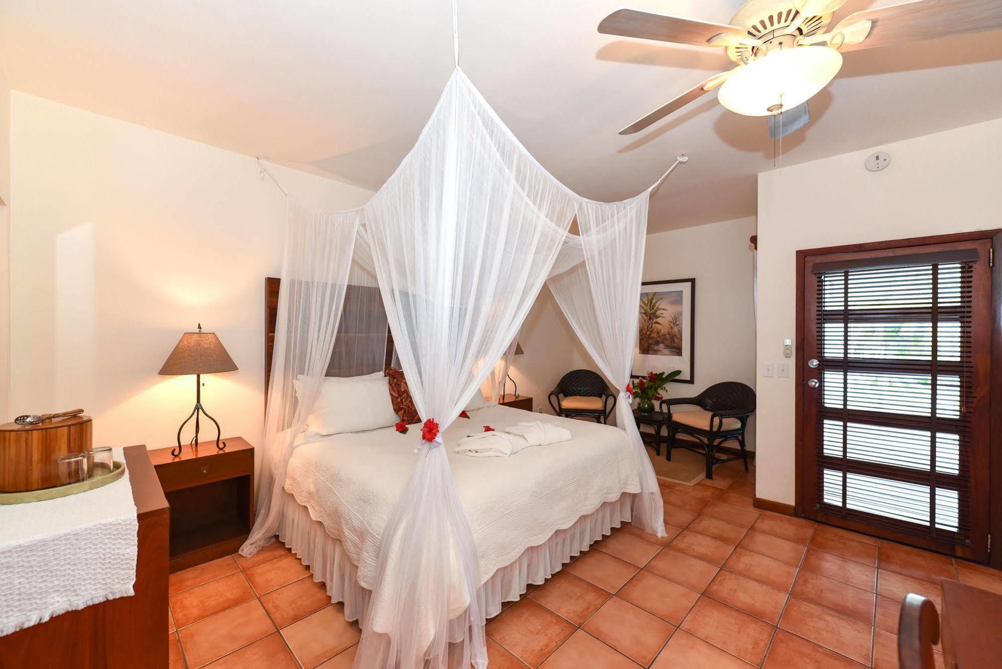 Victoria House Resort & Spa San Pedro  Eksteriør billede